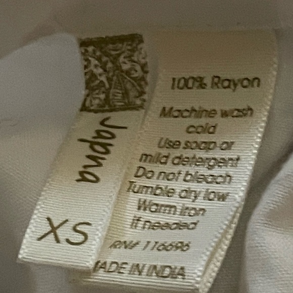 Japna ladybug print button down short sleeve rayon shirt size XS - Picture 5 of 5